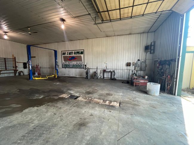 23559 Hwy 2 12.jpg | Image 13