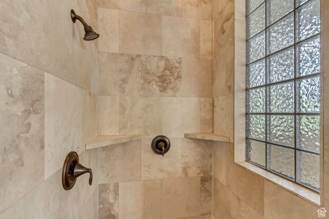 6663 Normandy Way, House other with 7 bedrooms, 6 bathrooms and 10 parking in Highland UT | Image 25