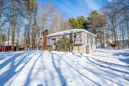 144 N Policy St, Salem, NH, 03079-1916 | Card Image