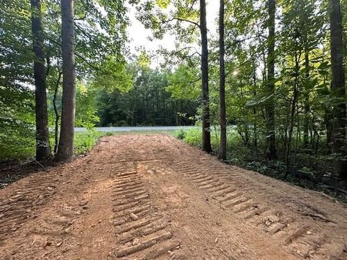 8 Sales Landing Rd, Camden, TN, 38320-7600 | Card Image