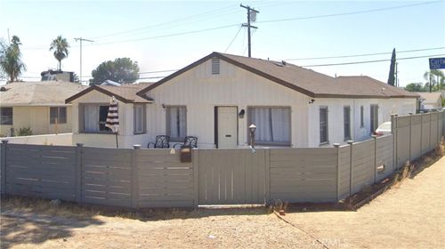 7369 Cartwright Ave, Sun Valley, CA, 91352 | Card Image