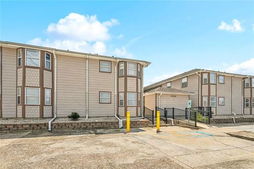 apt-18-4520 Pontchartrain Dr, Slidell, LA, 70458-5540 | Card Image