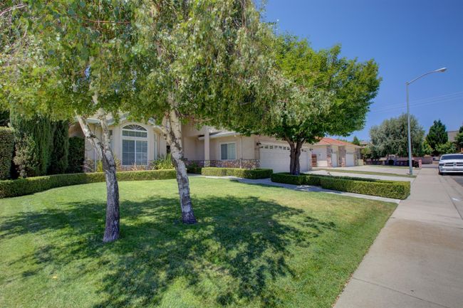 1073 Spring Meadow Drive, House other with 5 bedrooms, 3 bathrooms and null parking in Manteca CA | Image 78