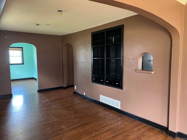 514 S Main St, Home with 0 bedrooms, 1 bathrooms and 10 parking in Middlebury IN | Image 10