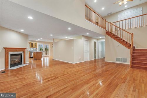 303 North Dr, SEVERNA PARK, MD, 21146-2109 | Card Image