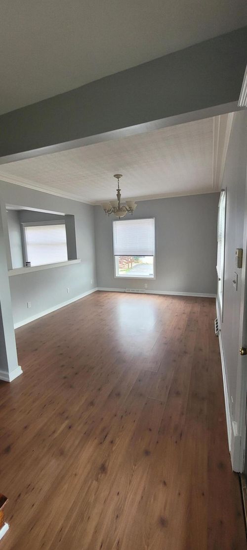 122-108-122 W Commercial Ave, Lowell, IN, 46356-2212 | Card Image