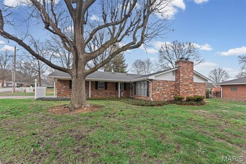 3413 Greenwood Ln, Godfrey, IL, 62035-1838 | Card Image