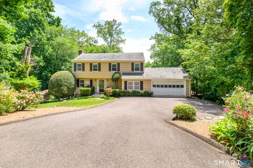 101 E Cross Rd, Stamford, CT, 06907-1108 | Card Image