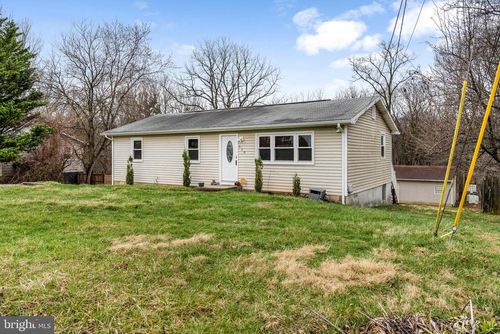 510 Spring Warbler Way, SHEPHERDSTOWN, WV, 25443-9517 | Card Image