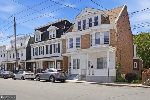 219-217-219 North St, MINERSVILLE, PA, 17954-1311 | Card Image