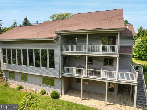 119 Wildernest Ln, Port Matilda, PA, 16870-7107 | Card Image