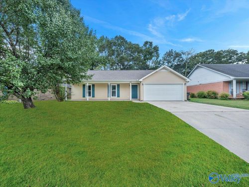 317 Conan Garden St Sw, Decatur, AL, 35603-1683 | Card Image