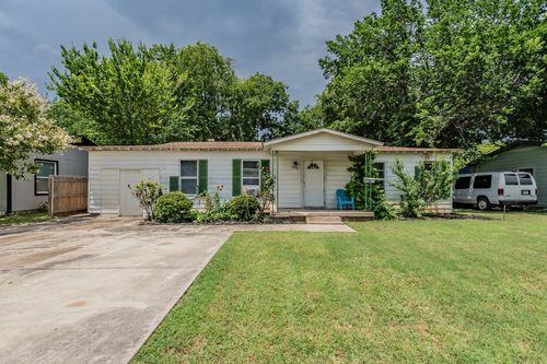 6553 Jerrell St, North Richland Hills, TX, 76180-1515 | Card Image