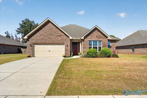 121 Berry Farm Rd, Meridianville, AL, 35759-1661 | Card Image