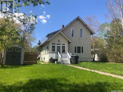 215 Main St, House other with 4 bedrooms, 2 bathrooms and null parking in Arcola SK | Image 1