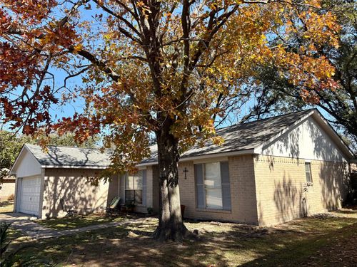 4822 Misty Shadows Dr, Houston, TX, 77041-8615 | Card Image