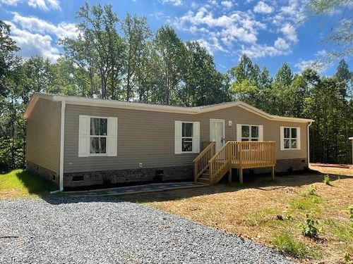 2780 Sowers Road, Linwood, NC, 27299 | Card Image