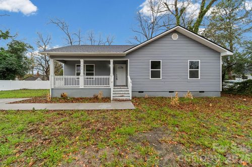 109 Haddock Rd, Orangeburg, SC, 29115-6413 | Card Image
