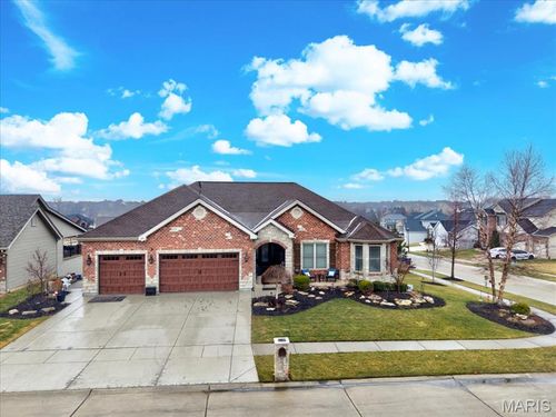 534 Forest Park Dr, Wentzville, MO, 63385-7262 | Card Image