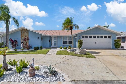 5001 Marlin Dr, New Port Richey, FL, 34652-4462 | Card Image