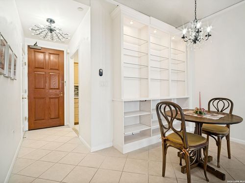 604-1 Towers Park Ln, San Antonio, TX, 78209-6421 | Card Image
