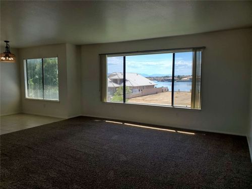 apt-3-27535 Lakeview Dr, Helendale, CA, 92342-7858 | Card Image