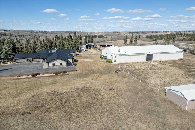 39225 Range Road 274, Home with 4 bedrooms, 4 bathrooms and 3 parking in Rural Red Deer County AB | Image 42