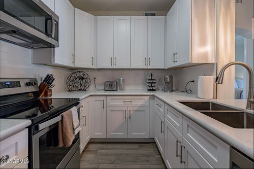 171-9600 N 96th St, Scottsdale, AZ, 85258-5160 | Card Image