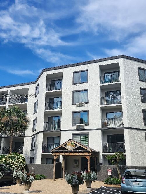 apt-203-10 Lemoyne Ave, Hilton Head Island, SC, 29928-6275 | Card Image