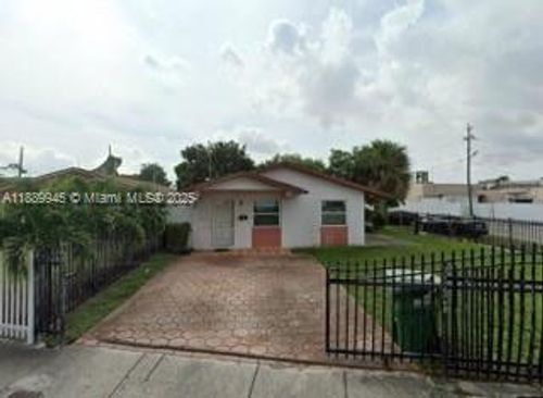 900 Sharazad Blvd, Opa-Locka, FL, 33054-3525 | Card Image