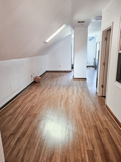 d-803 Boylston St, Chestnut Hill, MA, 02467-1499 | Card Image