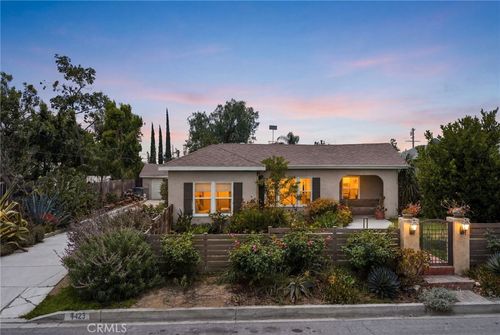 9423 Lomita Dr, Rancho Cucamonga, CA, 91701 | Card Image