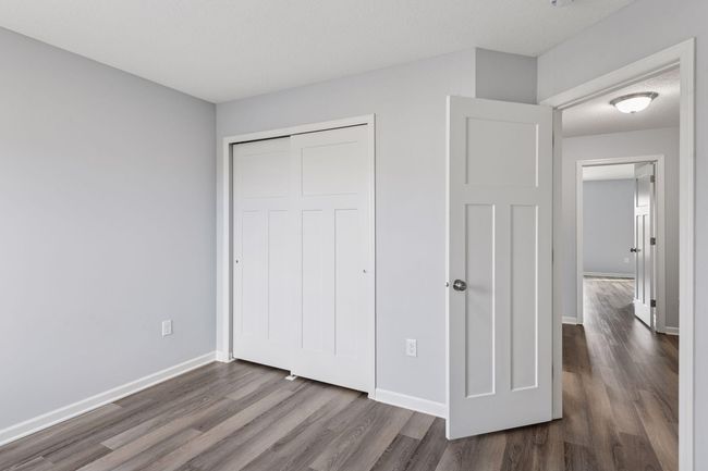 Bedroom 3 - custom closet | Image 31