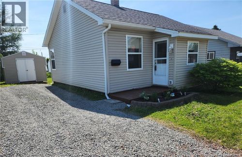 10 Copp St, Dieppe, NB, E1A2H1 | Card Image