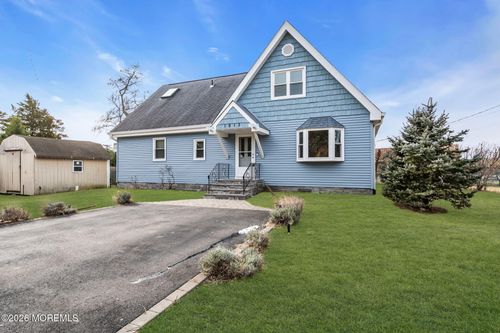 1613 Beacon St, Toms River, NJ, 08757-1217 | Card Image