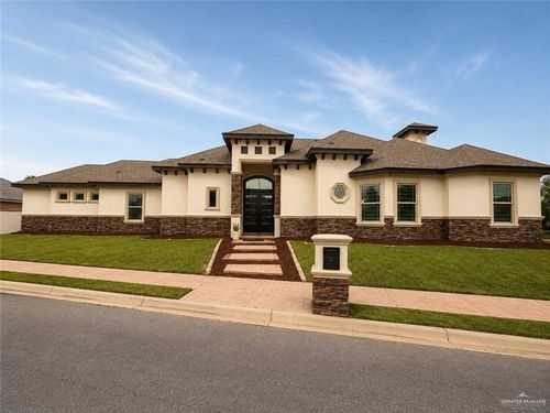 2704 E Willow St, Pharr, TX, 78577 | Card Image