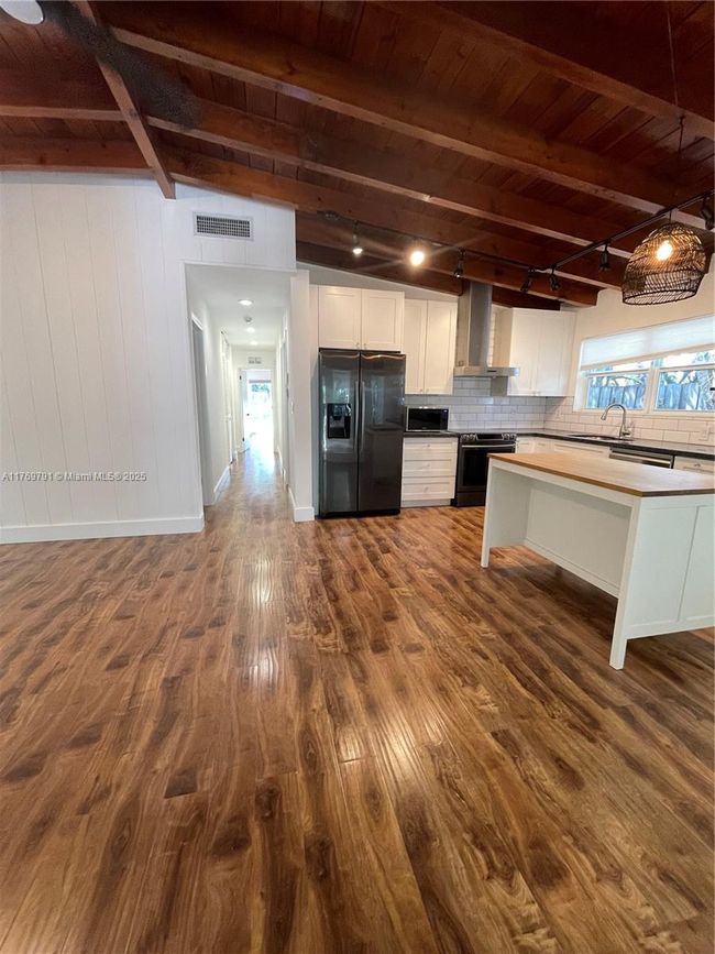 3700 Loquat Ave, House other with 4 bedrooms, 2 bathrooms and null parking in Coconut Grove FL | Image 23