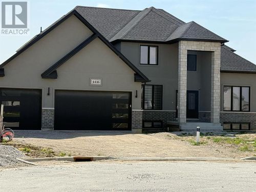 lower-4416 Belmont Ave, Comber, ON, N0P1J0 | Card Image