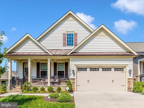 3218 Thornapple Dr, FREDERICK, MD, 21704-2405 | Card Image