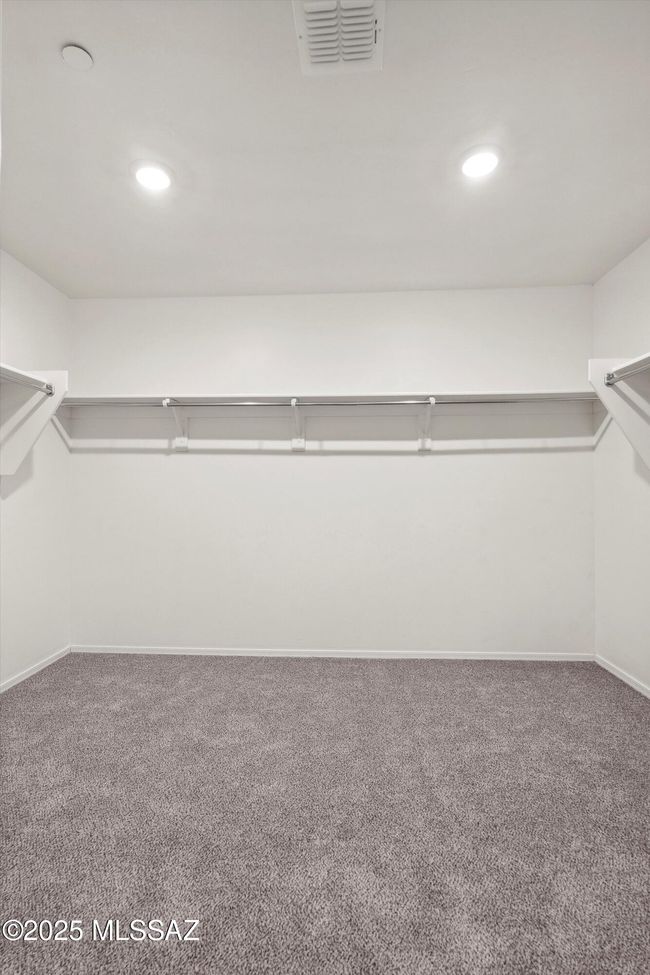 Primary closet | Image 25