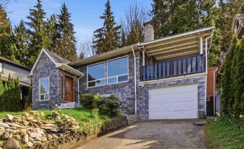 2331 Henry St, Port Moody, BC, V3H2J4 | Card Image
