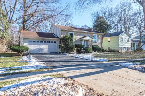 719 Webster St, Algonquin, IL, 60102-3033 | Card Image