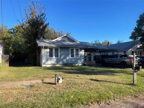 109 S 13th Street, Hartshorne, OK, 74547 | Card Image