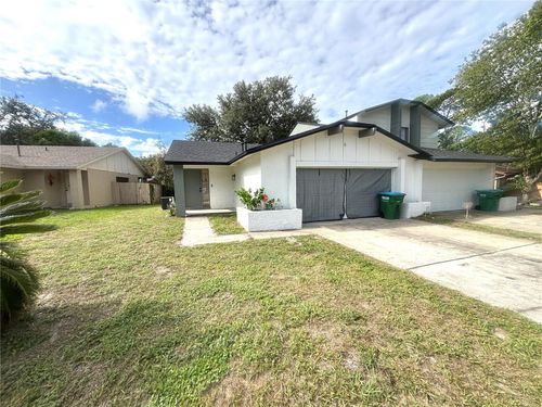 apt-a-640 Macduff Ln, WINTER SPRINGS, FL, 32708-5374 | Card Image
