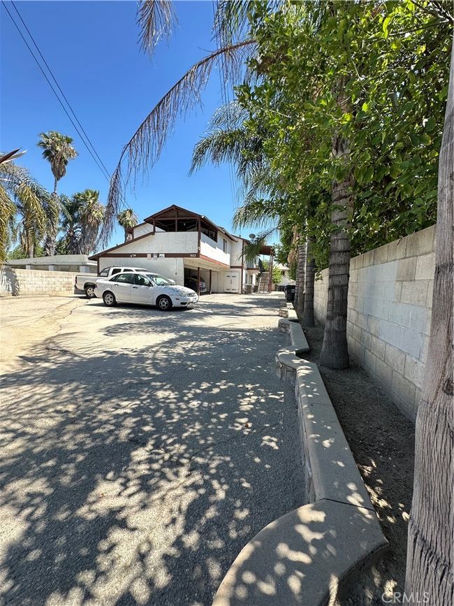 663 W 14th St, Home with 7 bedrooms, 4 bathrooms and null parking in San Bernardino CA | Image 8