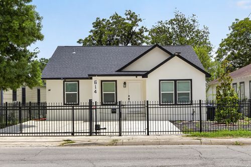 614 Sw 24th St, San Antonio, TX, 78207-4620 | Card Image