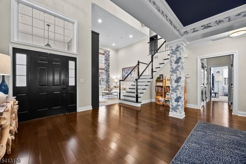 21 Dahlia Ct, Piscataway, NJ, 08854-6673 | Card Image