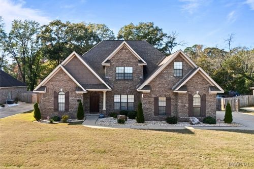 70 Cumberland Park Dr, Millbrook, AL, 36054-2597 | Card Image