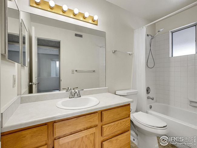 APT-301 - 1094 S Dearborn St, Condo with 2 bedrooms, 2 bathrooms and 1 parking in Aurora CO | Image 10