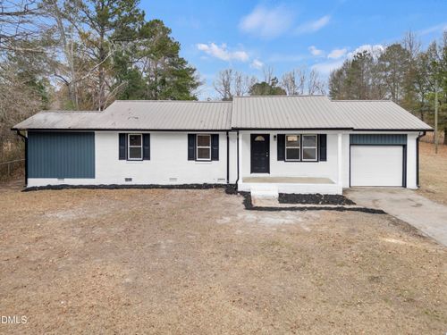 6010 Muscat Rd, Hope Mills, NC, 28348-8671 | Card Image